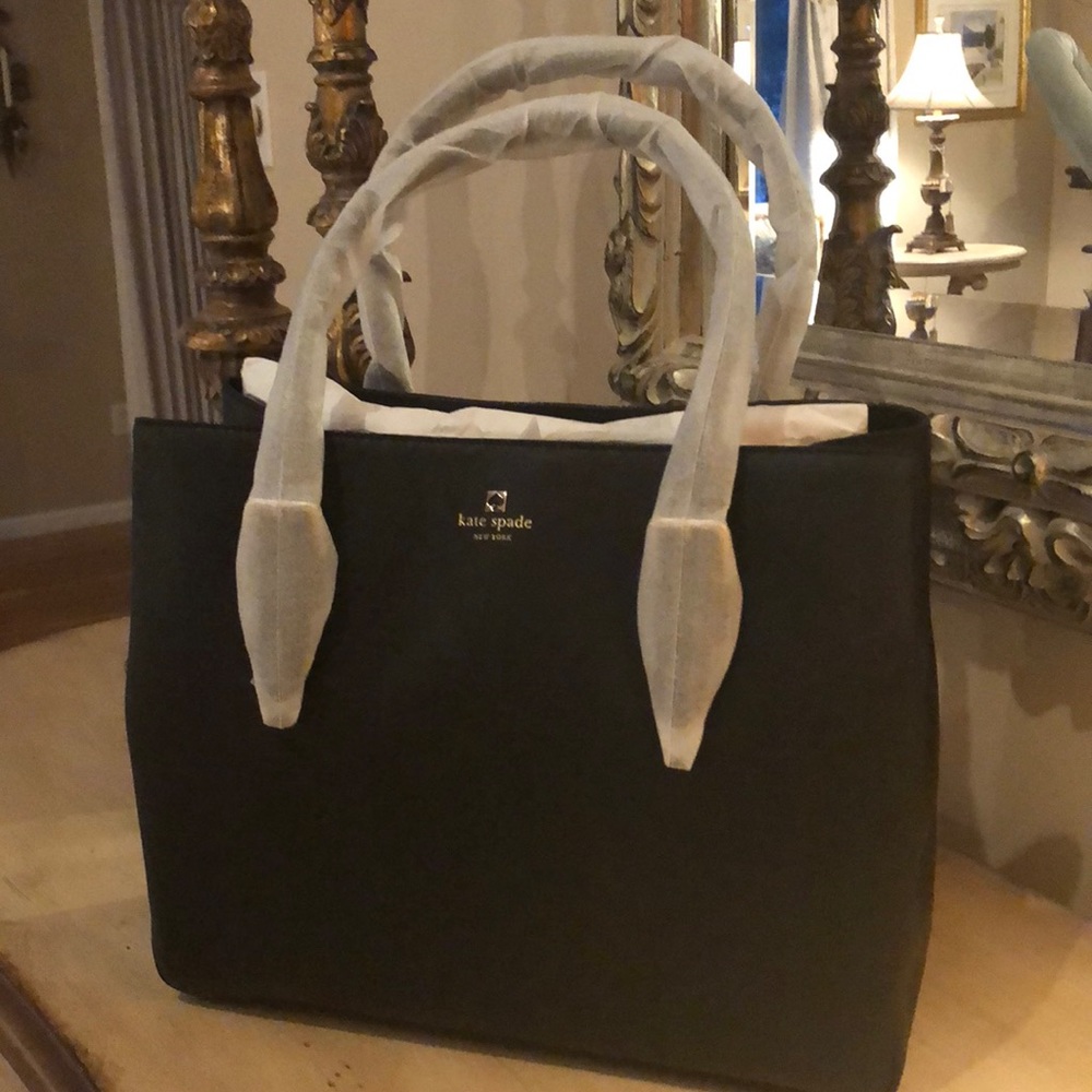 Kate Spade Ariel Cove Street Tote